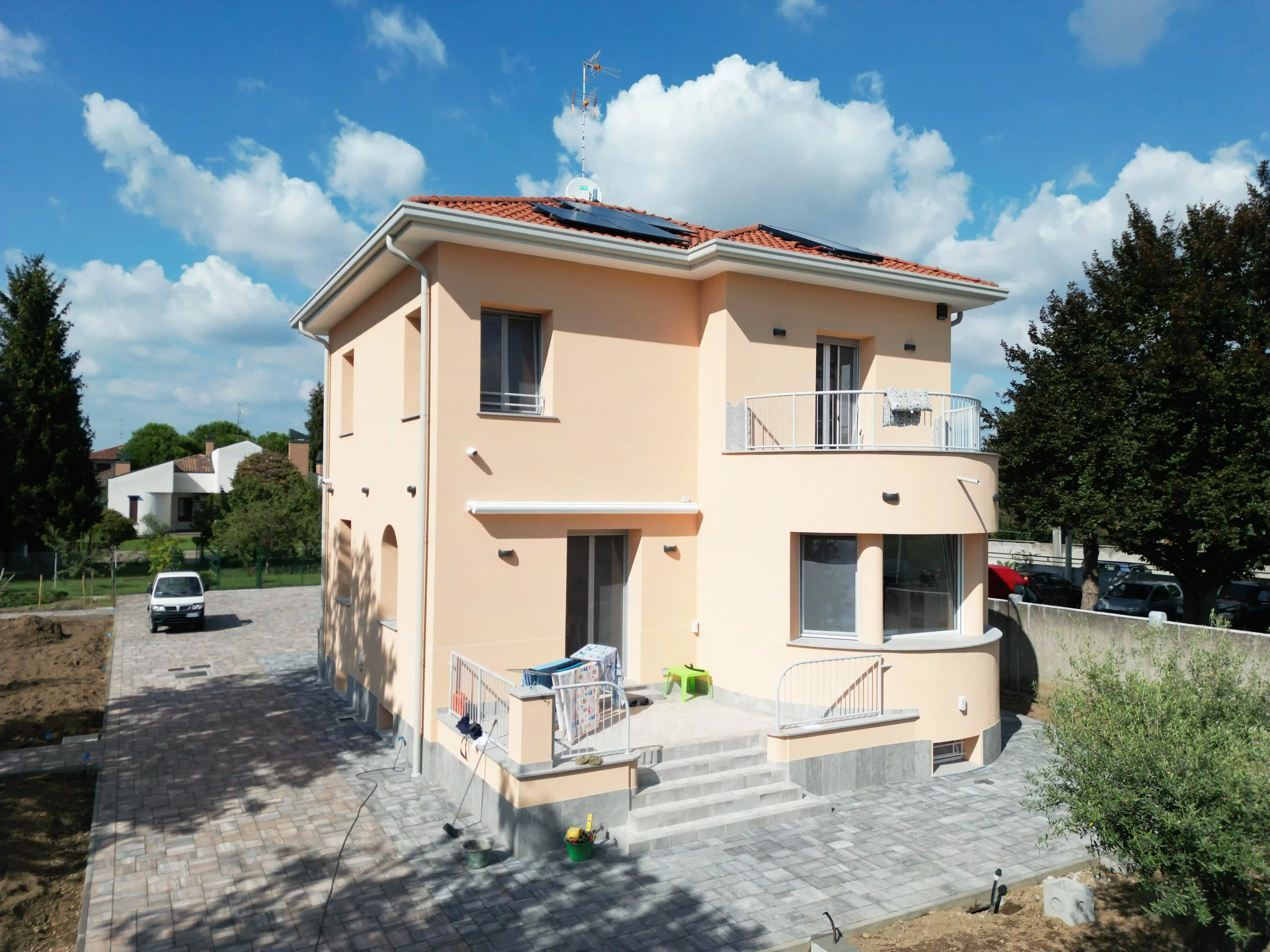 Villa unifamiliare - Castano Primo