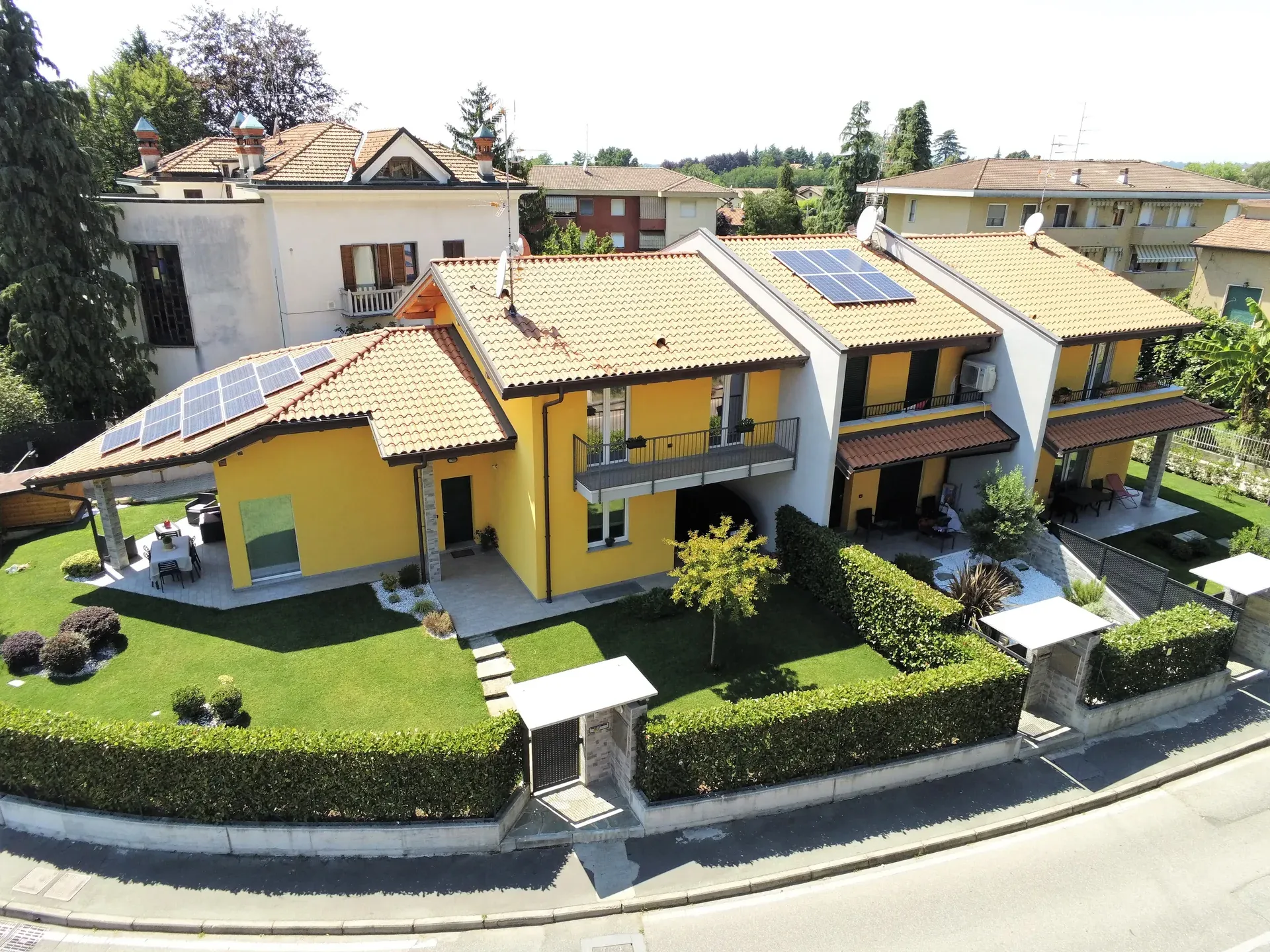 Villette a schiera moderne e sostenibili