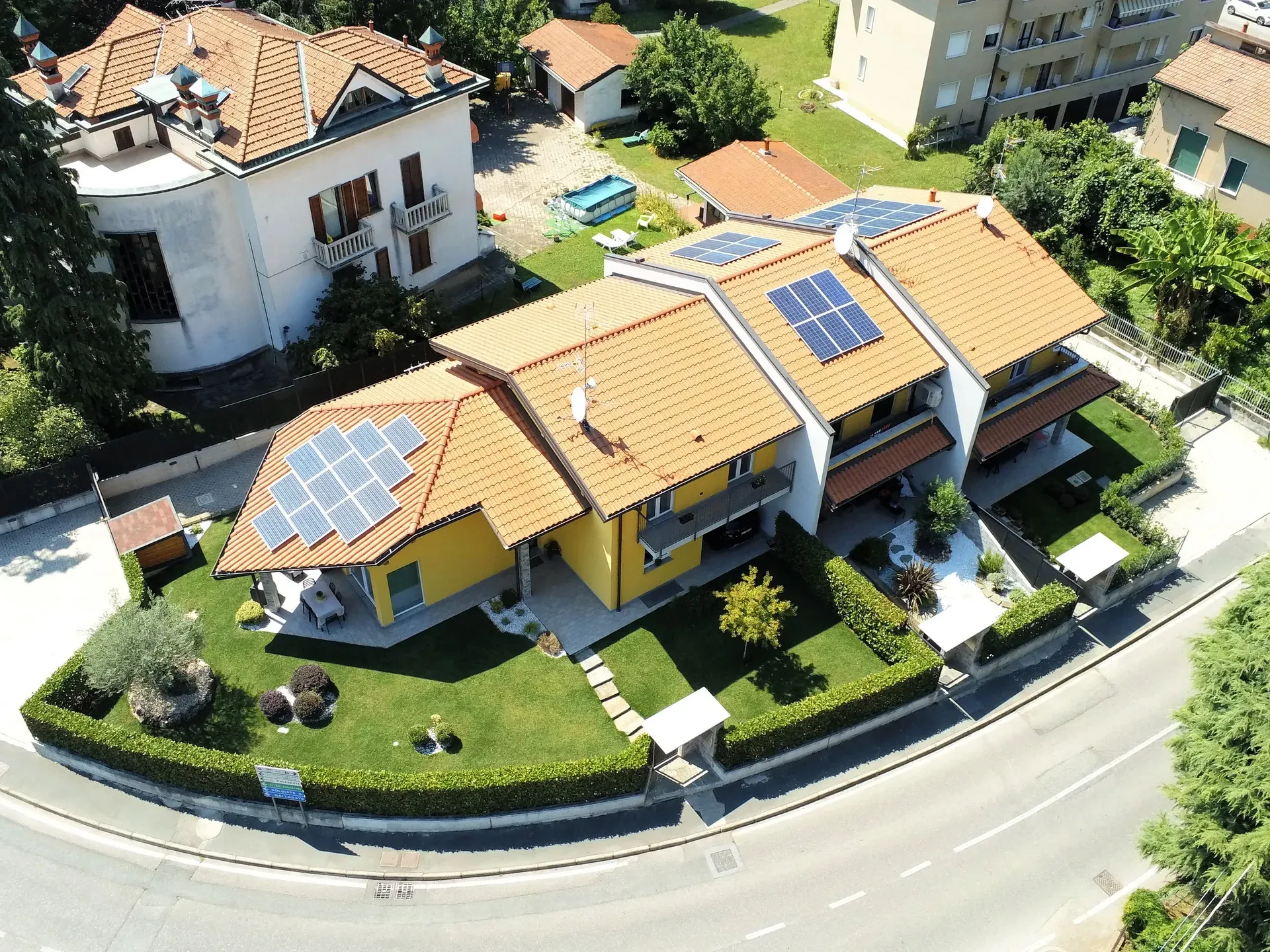 Villette a schiera moderne e sostenibili